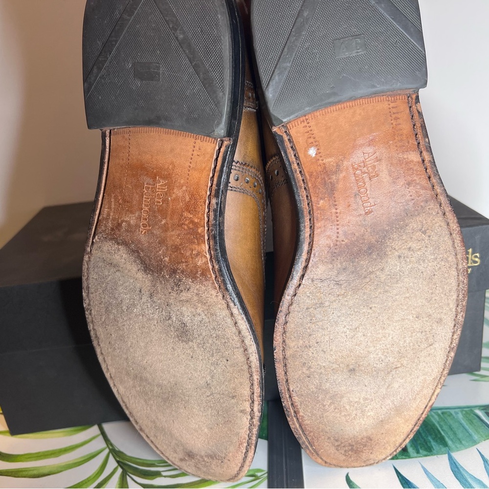 Allen Edmonds Men's Tan Brogue Oxfords - Picture 6 of 7